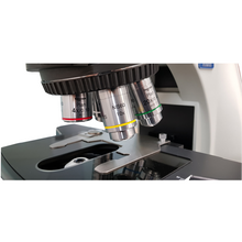 Cargar imagen en el visor de la galería, Microscopio triocular biológico. Modelo NE910